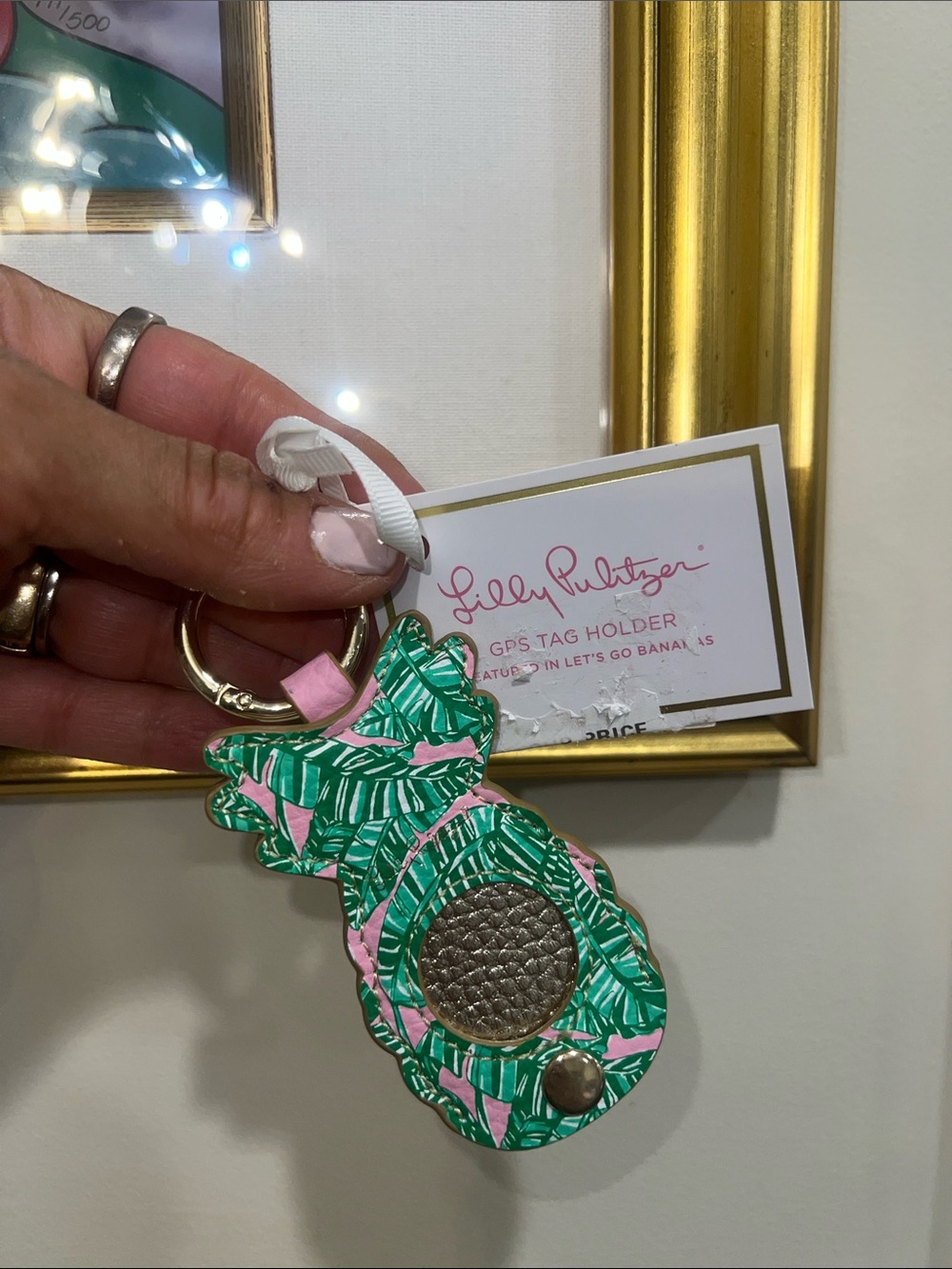 Lilly Pulitzer Airtag 🍍Key Ring